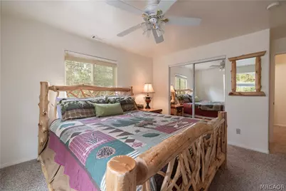 143 Santa Barbara Avenue, Sugarloaf, CA 92386 - Photo 11