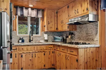 43399 Shasta Road, Big Bear Lake, CA 92315 - Photo 15
