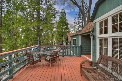 295 Sunset Drive, Lake Arrowhead, CA 92352 - Photo 9