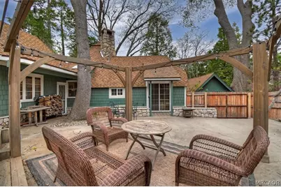 295 Sunset Drive, Lake Arrowhead, CA 92352 - Photo 35