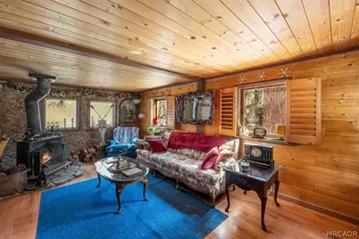 42596 Willow Avenue, Big Bear Lake, CA 92315 - Photo 5