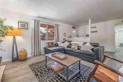 410 Oriole Drive, Big Bear Lake, CA 92315 - Photo 9