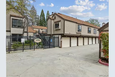 203 Village #1, Lake Arrowhead, CA 92352 - Photo 19