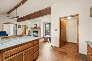 39470 Lake Dr, Big Bear Lake, CA 92315 - Photo 15