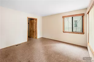 39470 Lake Dr, Big Bear Lake, CA 92315 - Photo 33