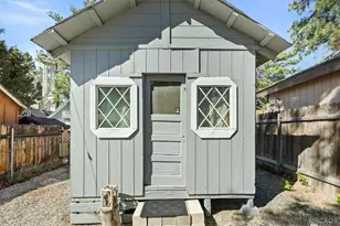 513 Elysian Blvd, Big Bear City, CA 92314 - Photo 23