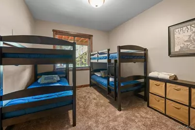 43565 Wolf Road, Big Bear Lake, CA 92315 - Photo 39