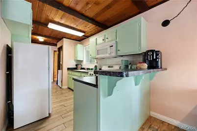 43132 Grizzly Road, Big Bear Lake, CA 92315 - Photo 11