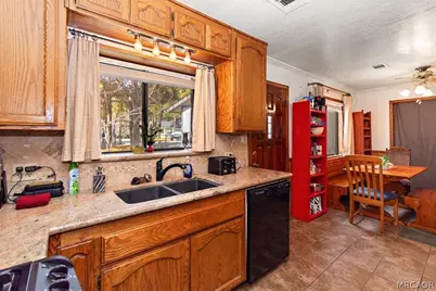 332 W Meadow Lane, Big Bear City, CA 92314 - Photo 7