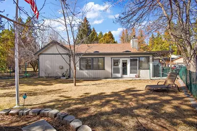 332 W Meadow Lane, Big Bear City, CA 92314 - Photo 19