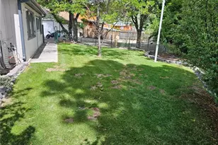 332 W Meadow Ln, Big Bear City, CA 92314 - Photo 3
