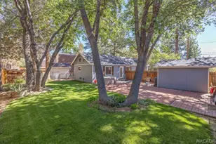 562 Wabash Ln, Sugarloaf, CA 92386 - Photo 29