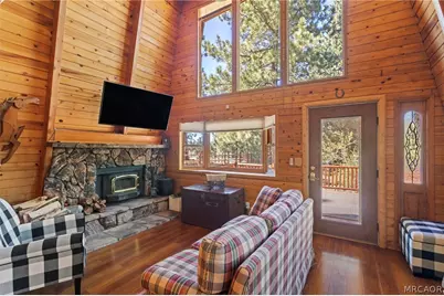 2160 Mariposa Lane, Big Bear City, CA 92314 - Photo 13