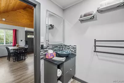 306 Victoria Lane, Sugarloaf, CA 92386 - Photo 23