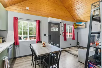 306 Victoria Lane, Sugarloaf, CA 92386 - Photo 13