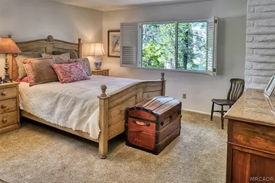 180 Grass Valley Road #42, Blue Jay, CA 92317 - Photo 15