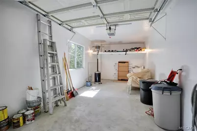 196 B Lane, Lake Arrowhead, CA 92352 - Photo 31