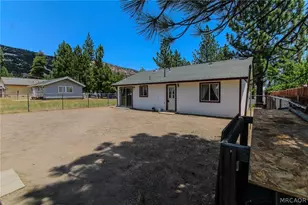 1084 Hugo Ln, Big Bear City, CA 92314 - Photo 27