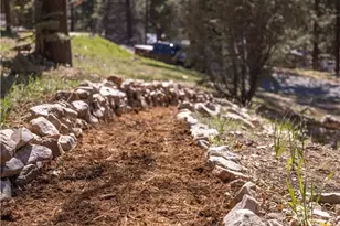 1109 Brookside Ln, Fawnskin, CA 92333 - Photo 33