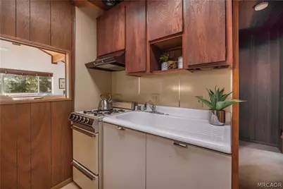 1109 Brookside Lane, Fawnskin, CA 92333 - Photo 13