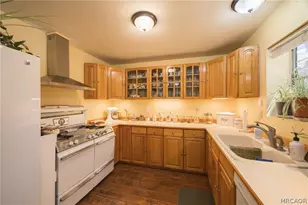 364 Leonard Ln, Sugarloaf, CA 92386 - Photo 29
