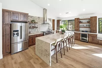 455 Tanglewood Drive, Big Bear City, CA 92314 - Photo 11