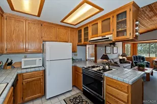 1019 Fawnskin Dr, Fawnskin, CA 92333 - Photo 17