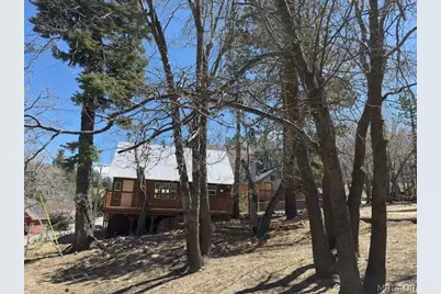 32983 Canyon Drive, Green Valley Lake, CA 92341 - Photo 31