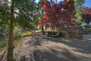 23723 Hillside Dr, Crestline, CA 92325 - Photo 37