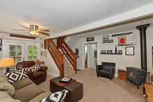 23723 Hillside Dr, Crestline, CA 92325 - Photo 5