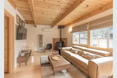 2047 7th Lane Lane, Big Bear City, CA 92314 - Photo 5