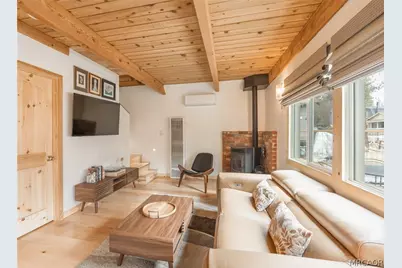 2047 7th Lane Lane, Big Bear City, CA 92314 - Photo 7