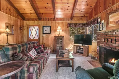 748 Lake Drive, Lake Arrowhead, CA 92352 - Photo 3