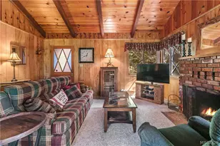 748 Lake Dr, Lake Arrowhead, CA 92352 - Photo 3