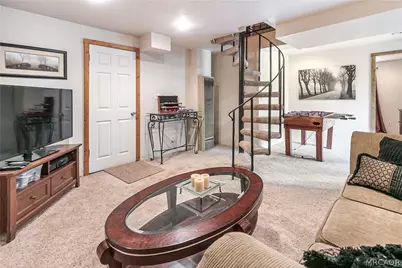 748 Lake Drive, Lake Arrowhead, CA 92352 - Photo 11