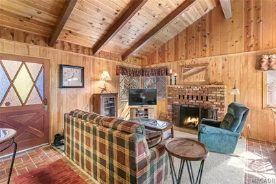 748 Lake Drive, Lake Arrowhead, CA 92352 - Photo 1