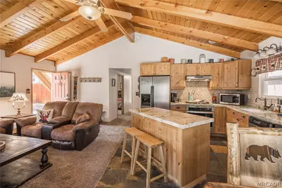 696 Lupin Lane, Big Bear Lake, CA 92315 - Photo 11