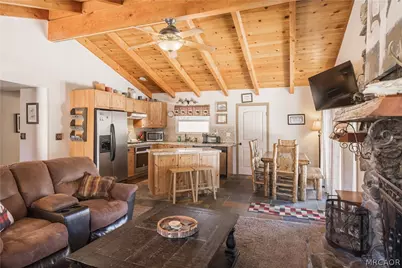 696 Lupin Lane, Big Bear Lake, CA 92315 - Photo 7