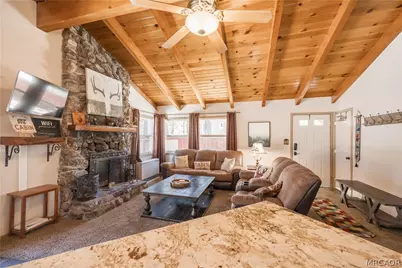 696 Lupin Lane, Big Bear Lake, CA 92315 - Photo 5