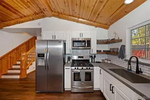 42577 Falcon, Big Bear Lake, CA 92315 - Photo 15