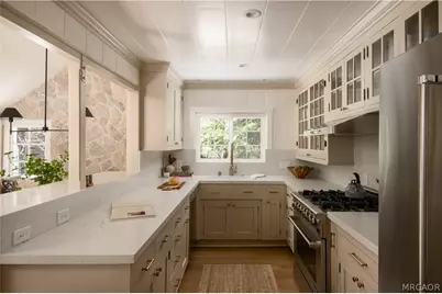 920 Oak Road, Skyforest, CA 92385 - Photo 7