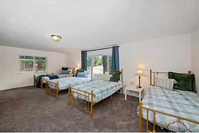 490 Vista Lane, Big Bear Lake, CA 92315 - Photo 19