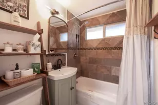 212 Moreno Ln, Sugarloaf, CA 92386 - Photo 17