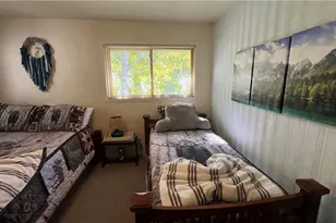 33393 Robin Dr, Green Valley Lake, CA 92341 - Photo 23