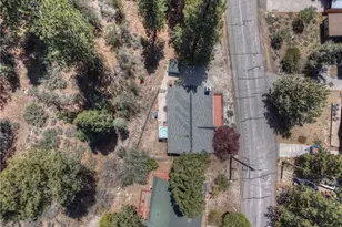 1099 Canyon Rd, Fawnskin, CA 92333 - Photo 27