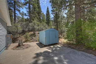 1099 Canyon Rd, Fawnskin, CA 92333 - Photo 25