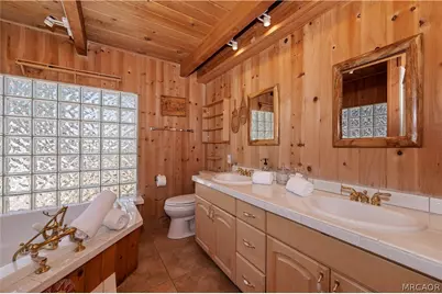 697 Villa Grove Avenue, Big Bear City, CA 92314 - Photo 11