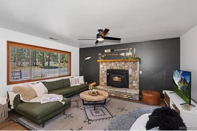42698 Fox Farm Road, Big Bear Lake, CA 92315 - Photo 11