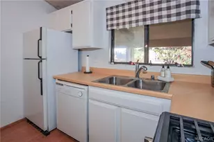 861 Thrush Dr, Big Bear Lake, CA 92315 - Photo 17