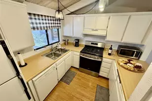 861 Thrush Dr, Big Bear Lake, CA 92315 - Photo 15